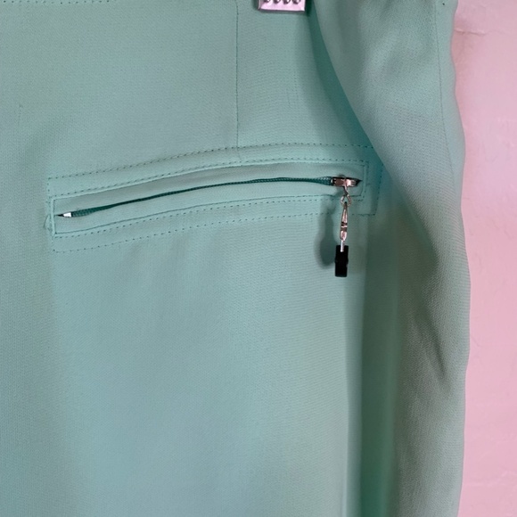 Jamie Sadock | Mint Green Mini Skort w/ Slit on R Leg Size 4 - Picture 7 of 11